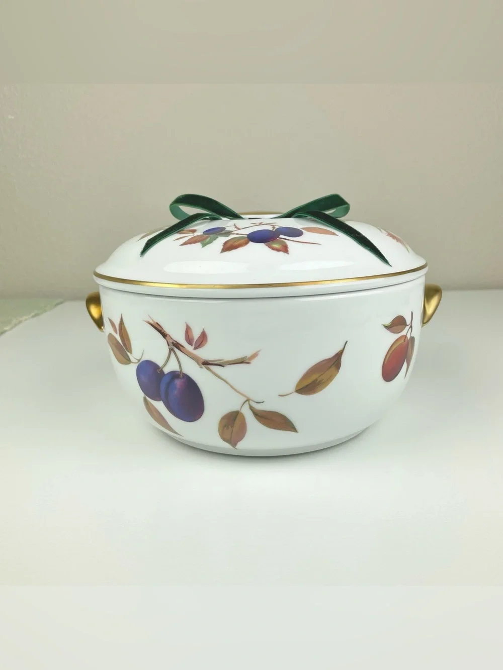 Vintage 1960s royal